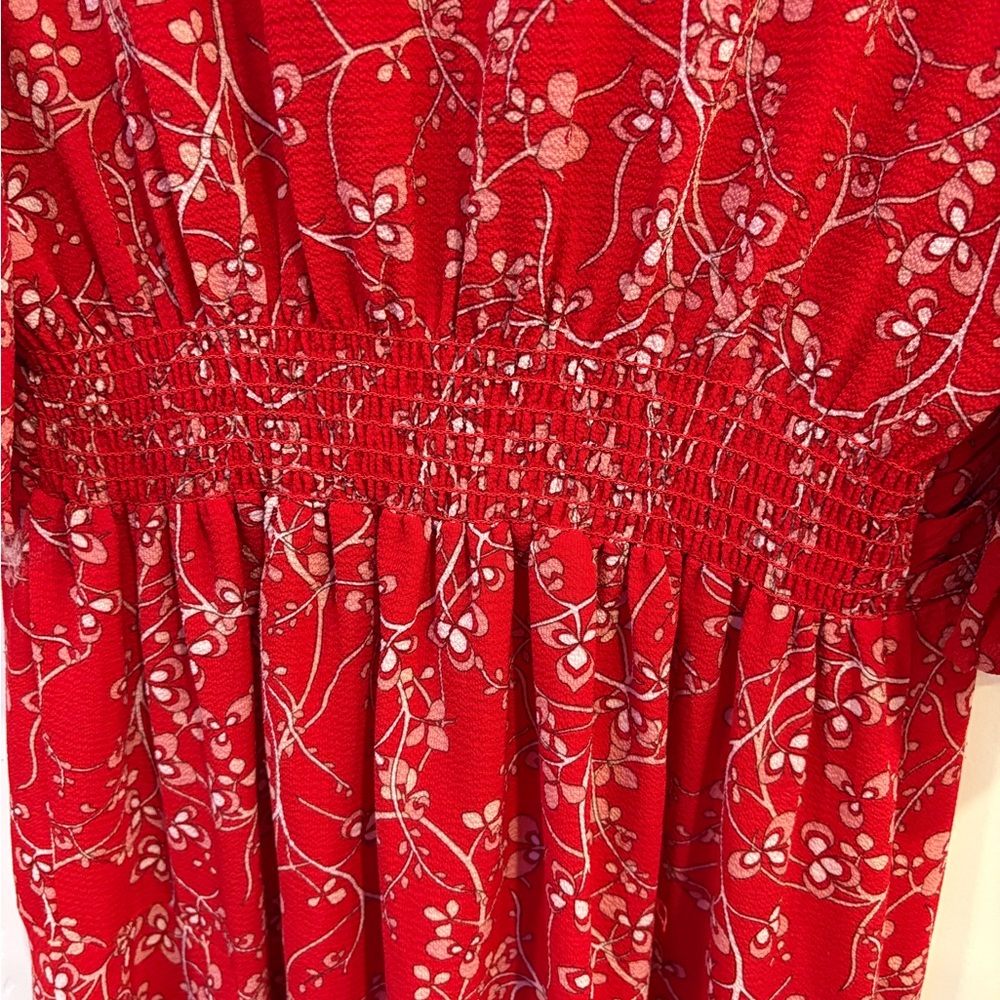 Max Studio Red Short Flutter Sleeve Sleeve Midi Dress With Tie Neck - Picture 6 of 6